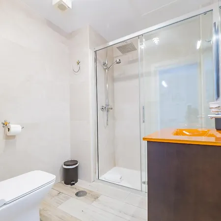 Apartment Cubo's Urban Town Centre