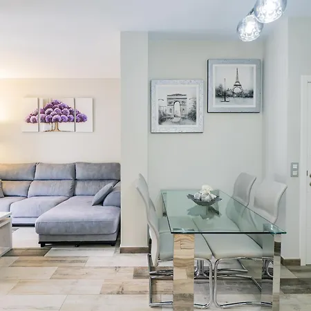 Apartment Cubo's Urban Town Centre *