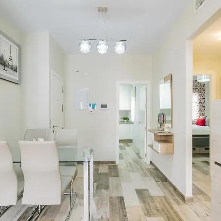 Apartment Cubo's Urban Town Centre Alhaurin el Grande